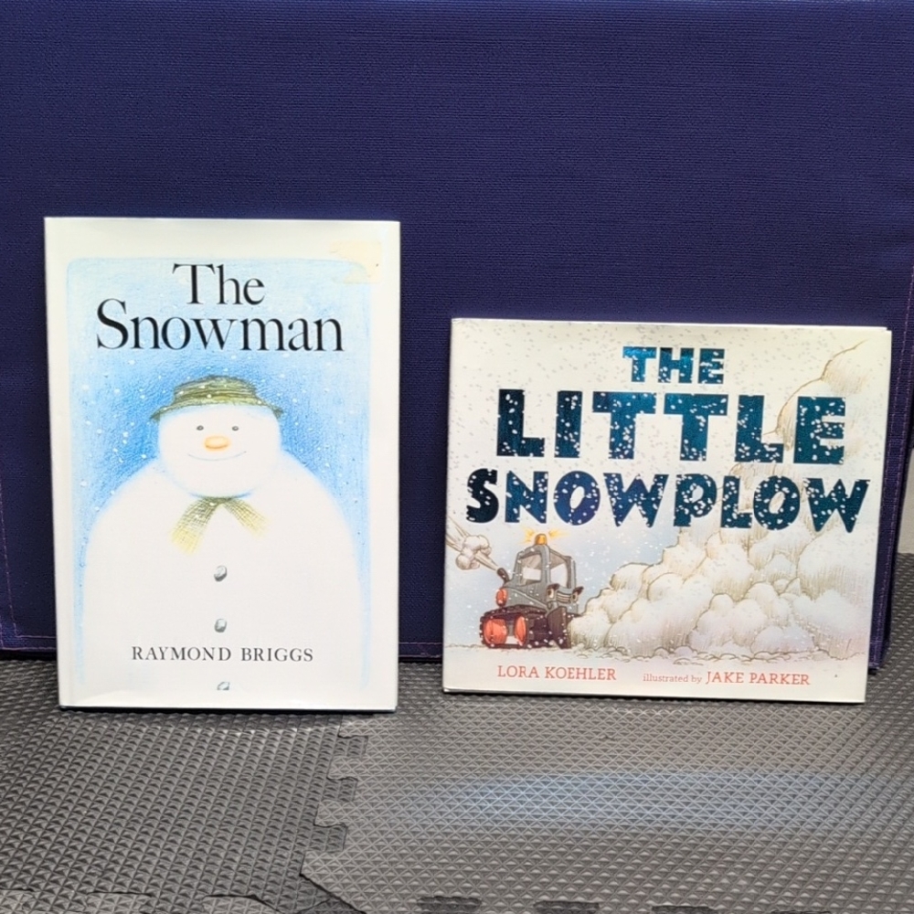 A Christmas pack 4 of books